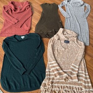 NICE 5pc BUNDLE LONGER SWEATERS/dresses, medium